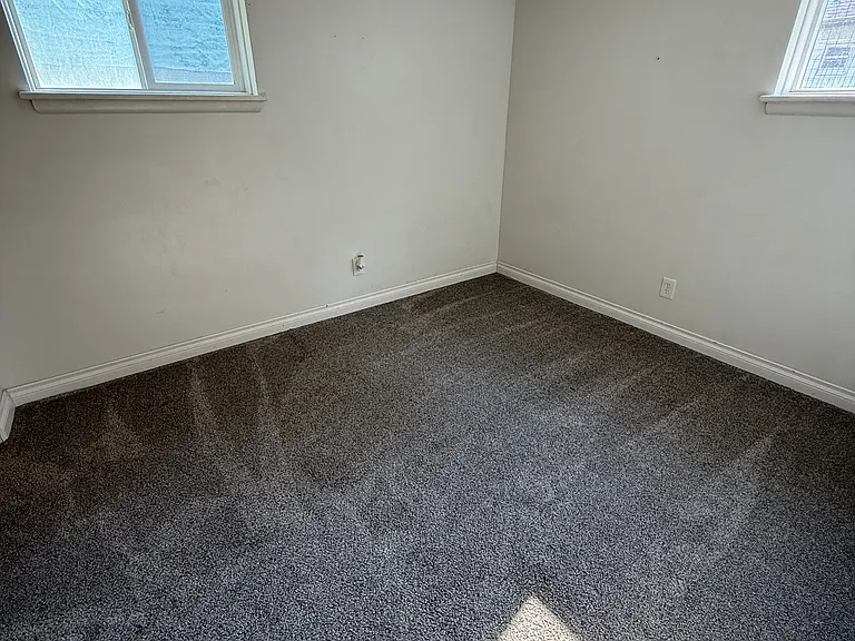 704 14th St S #1 — Photo 8