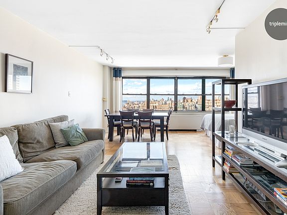 2nd image of 180 W End Ave APT 29B