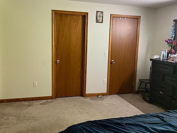 5th image of 184 Oak Forest Dr