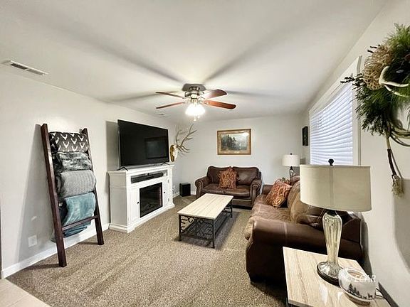 5th image of 421 Antimony St