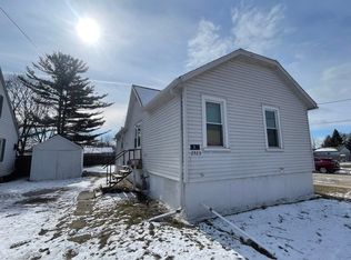 2523 11th St, Two Rivers, WI 54241