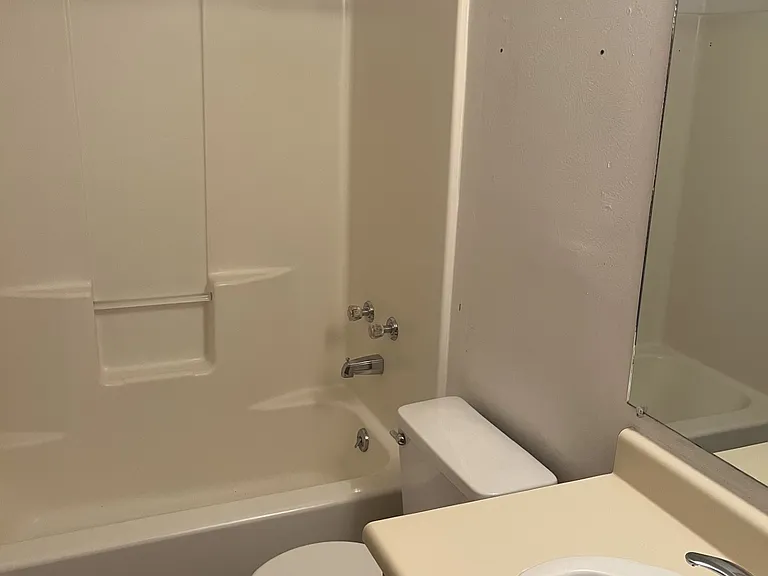 Main bath.