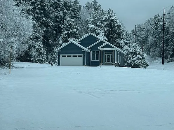 241 Palmer Rd, Monson, MA 01057