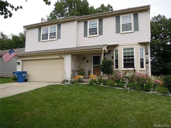 4th image of 15111 Western Valley Dr