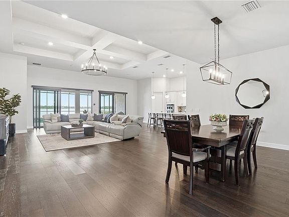 5th image of 19696 Aqua View LN