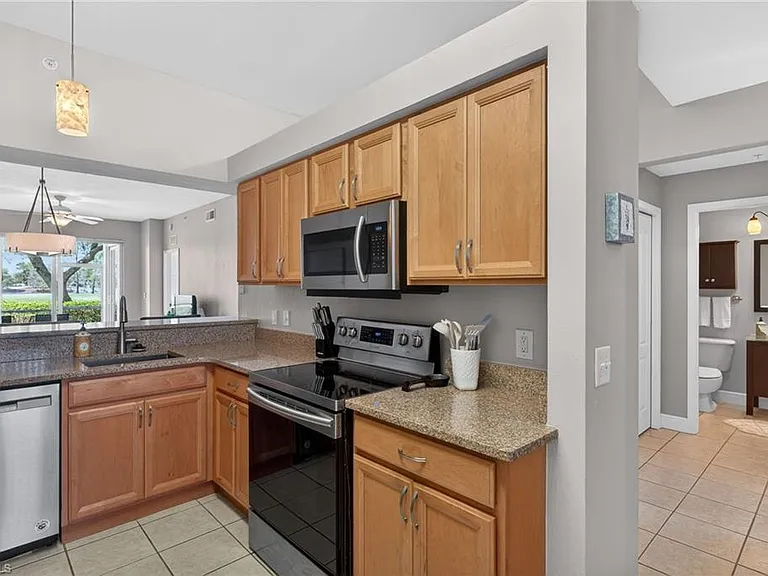 21330 Lancaster Run #1218 — Photo 12