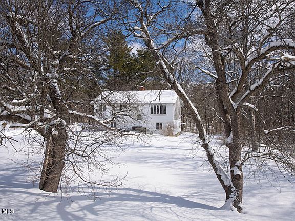 2nd image of 270 North Road