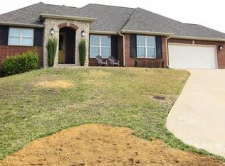 116 Stone Hl, Cape Girardeau, MO 63701