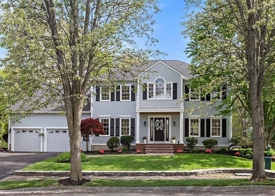 1st image of 11 Rose Farm Ln