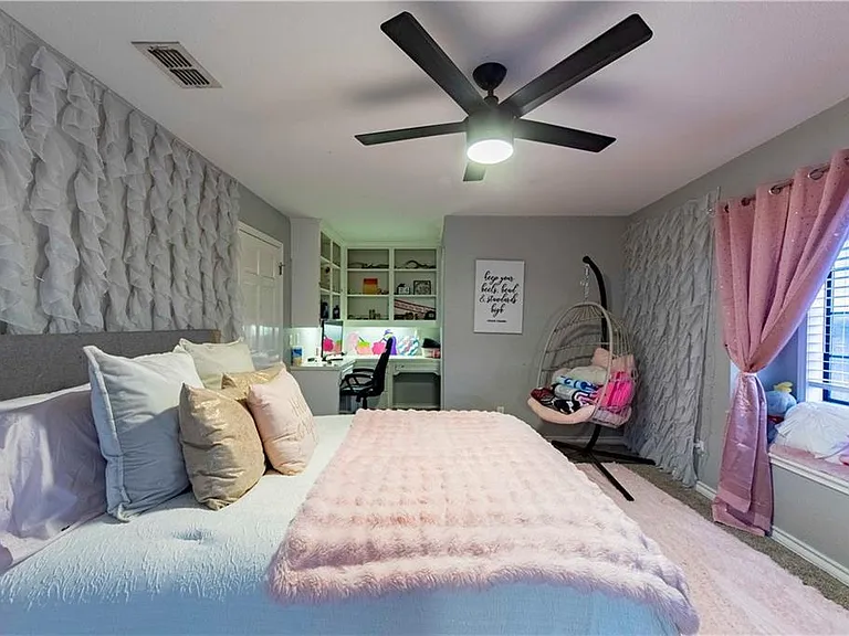 4517 River Park Dr — Photo 35