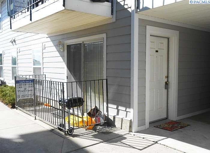 1st image of 1645-A204 NE Merman Dr #A204