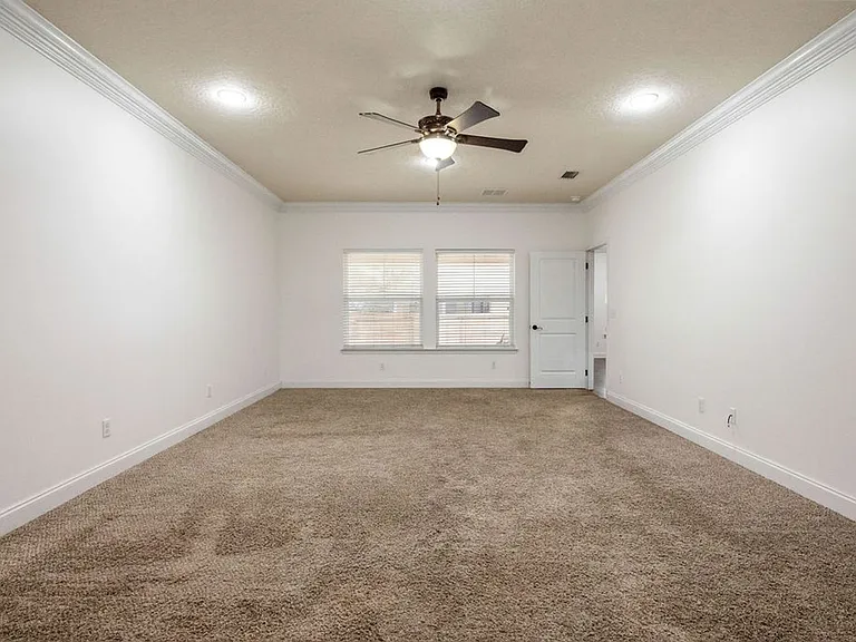 2159 Bayshore Dr — Photo 21