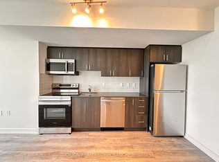 556 Marlee Ave #807, Toronto, ON M6B 3J4