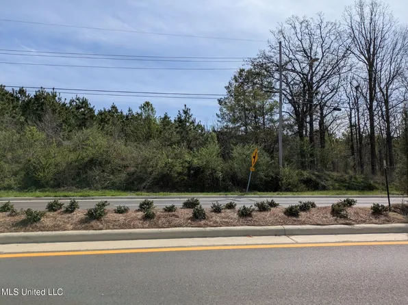 3774 Getwell Rd, Southaven, MS 38672