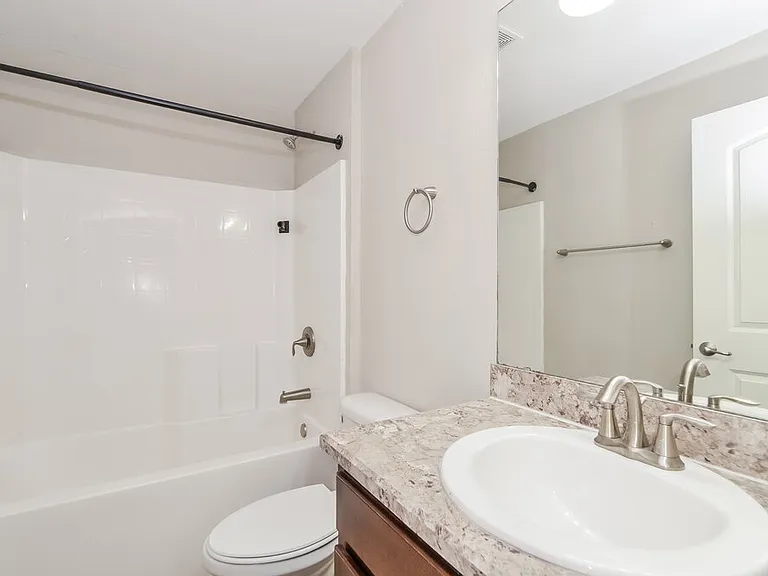 2214 Angel Fish Loop — Photo 15