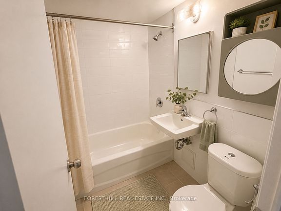 4th image of 700 Ontario St #115