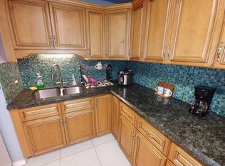 1113 4th Way, North Fort Myers, FL 33903