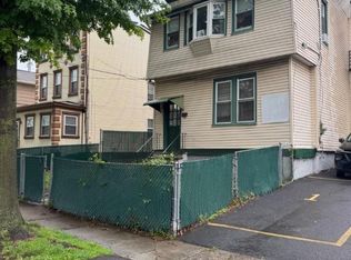 1141-1143 Louisa St, Elizabeth, NJ 07201