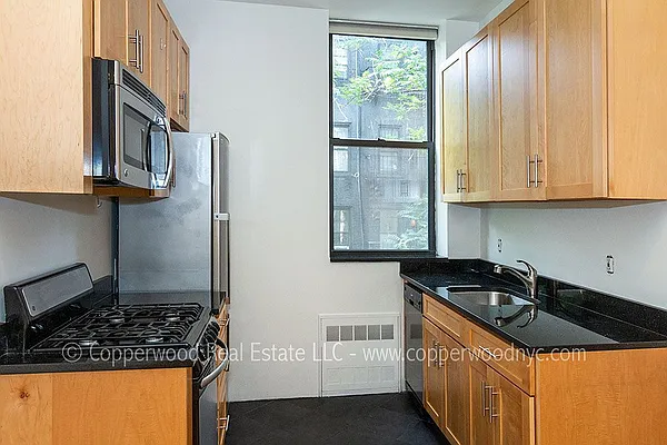 Rented by Copperwood Real Estate | media 2