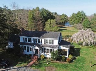 903 Fleets Bay Rd, White Stone, VA 22578