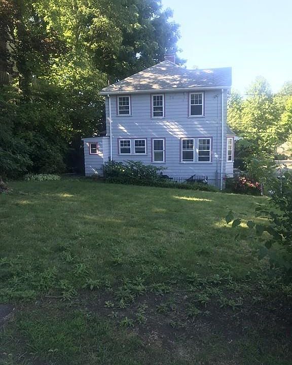 2nd image of 7 Bellevue Ter