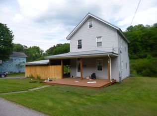 688 Maple St, Brockway, PA 15824