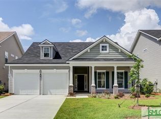 112 Crystal Lake Dr, Savannah, GA 31407