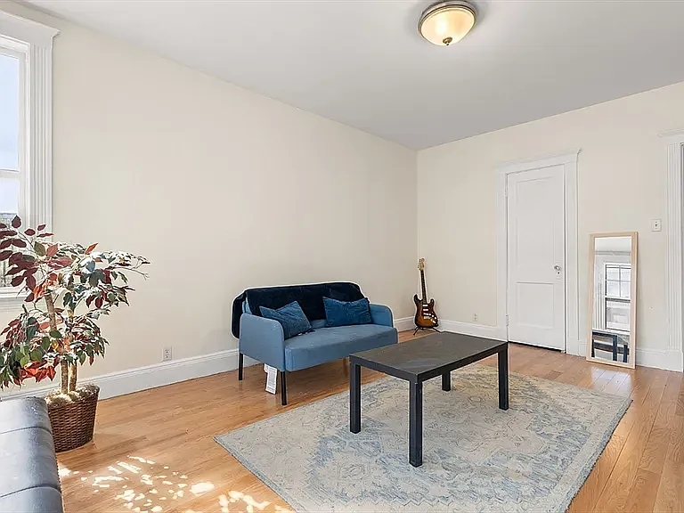32 Sidlaw Rd #14 — Photo 2