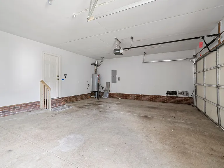 12207 Bright Angel Ct — Photo 28