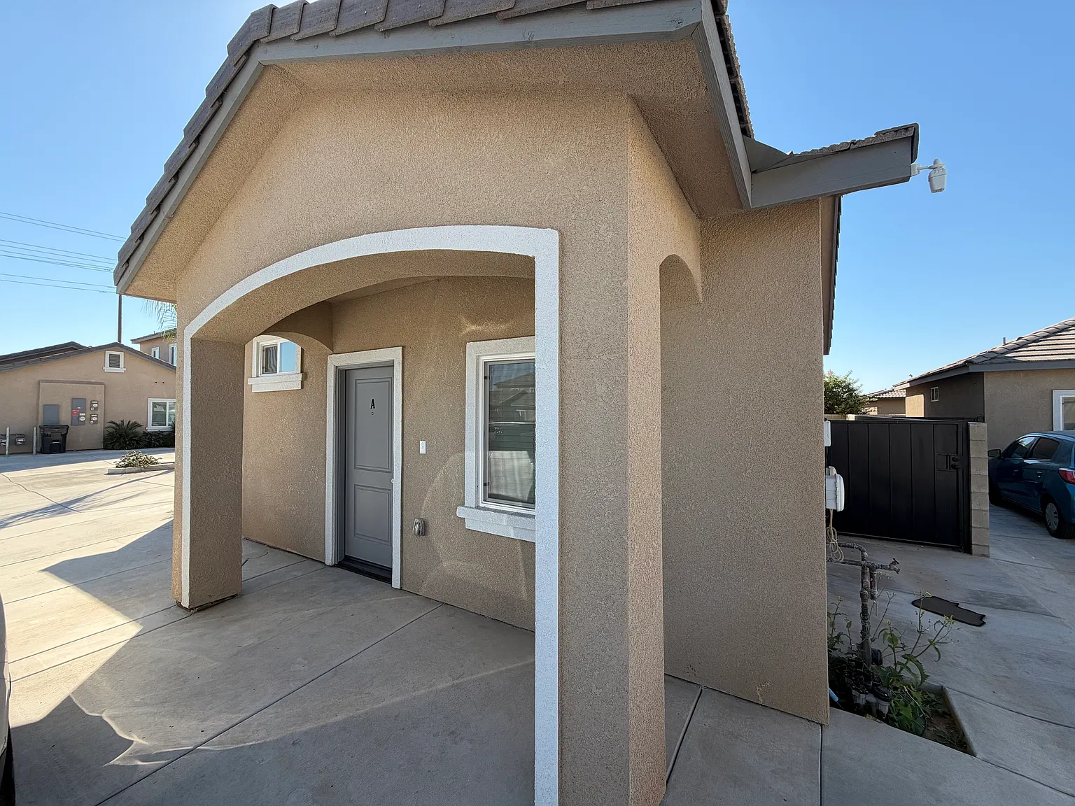 2 bed, 882 sqft, $1,850 — Photo 3