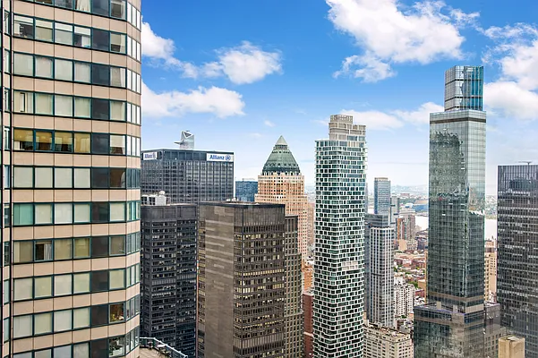 Sold by Compass | media 2