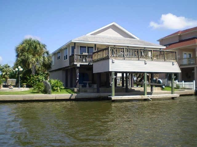 1st image of 16630 Jamaica Cove Rd