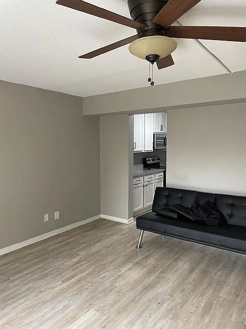 Building Photo - 65 Seton Trl #7