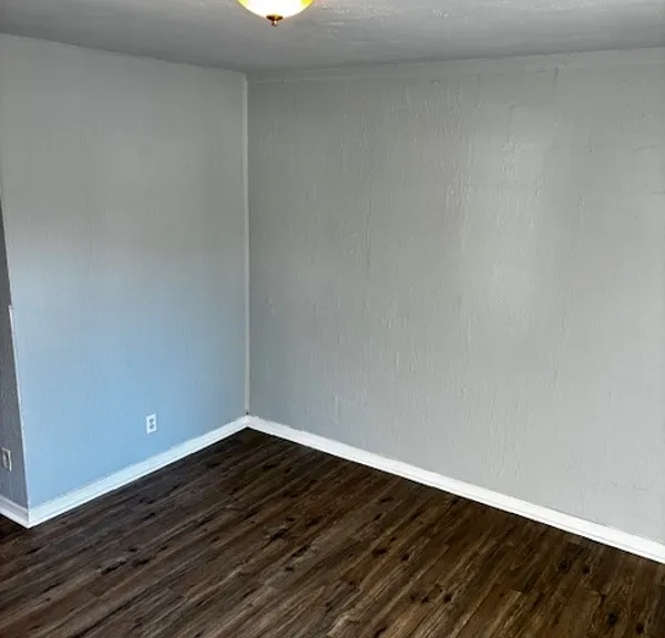 2150 Inwood Ter #7 — Photo 5