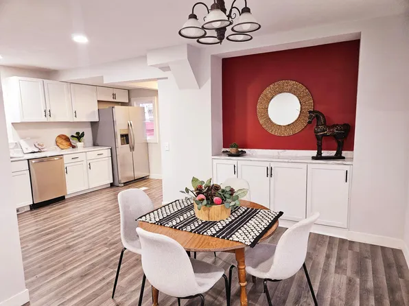 2849 36th Ave S, Minneapolis, MN 55406