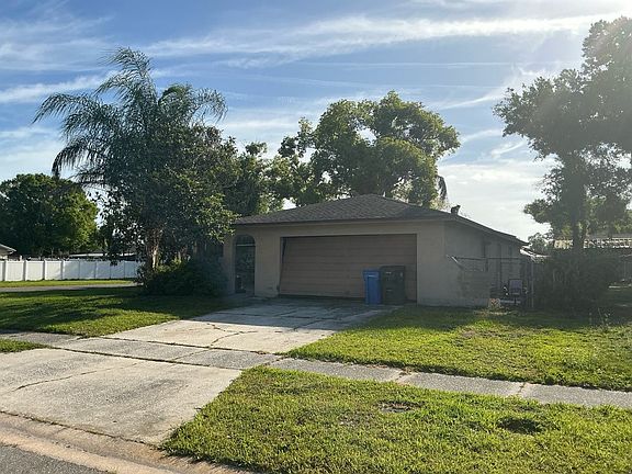 2nd image of 917 Winchester Ct