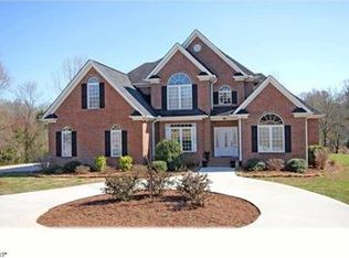 108 Richfield Dr, Greenville, SC 29615