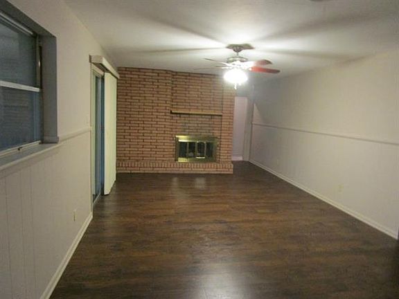 3rd image of 3308 Wren Ave