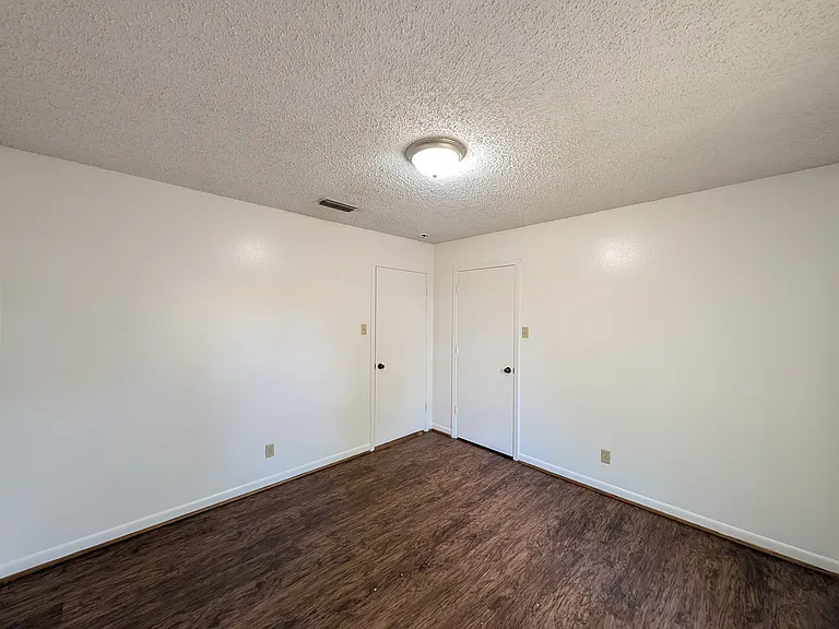403 W Heritage Dr — Photo 40