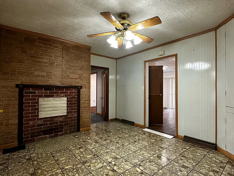 223 Vinegar Hill Rd — Photo 17