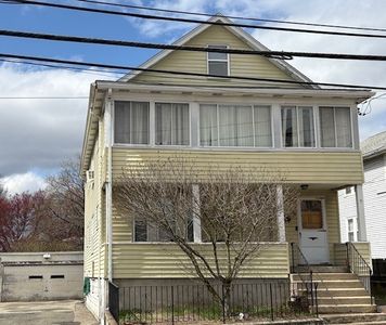 34-36 Waverley Ave, Watertown, MA, 02472