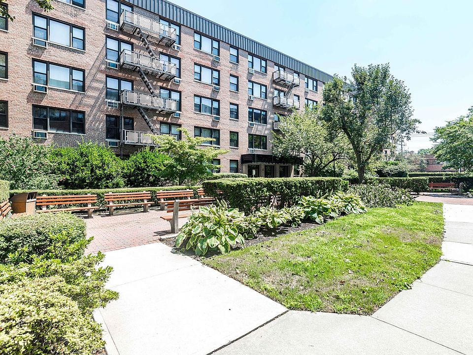 1st image of 5 Birchwood Ct APT 3H