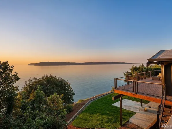 12212 Possession Ln, Edmonds, WA 98026