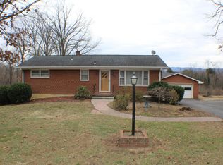 4918 Oak Rd NW, Roanoke, VA 24017