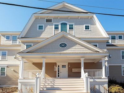 100 Burrill St #1, Swampscott, MA, 01907