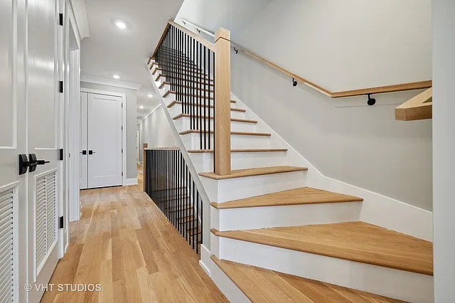 2614 W Chicago Ave #3 — Photo 3