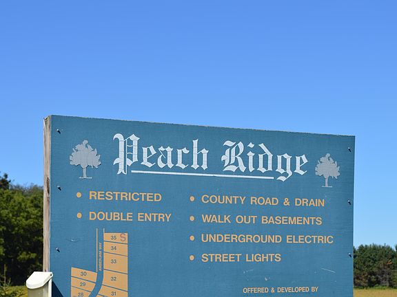 4th image of 2255 Crest Haven Blvd