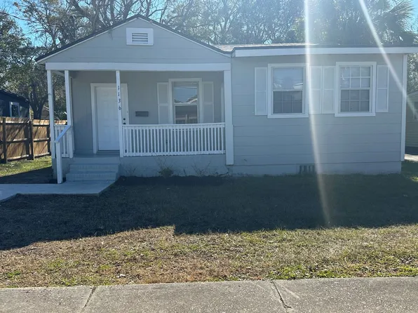 1136 W 13th St, Jacksonville, FL 32209