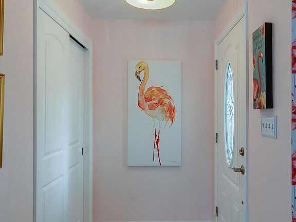 5th image of 568 Kale St