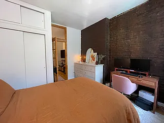 Rented by Best Apartments North Inc